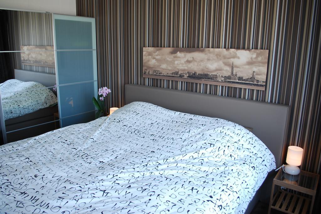 Apartment View Of アントウェルペン 部屋 写真